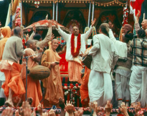 Srila Prabhupada at Ratha-yatra festival, San Francisco 1974