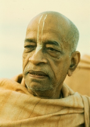 A person with white paint on his face
AI-generated content may be incorrect.