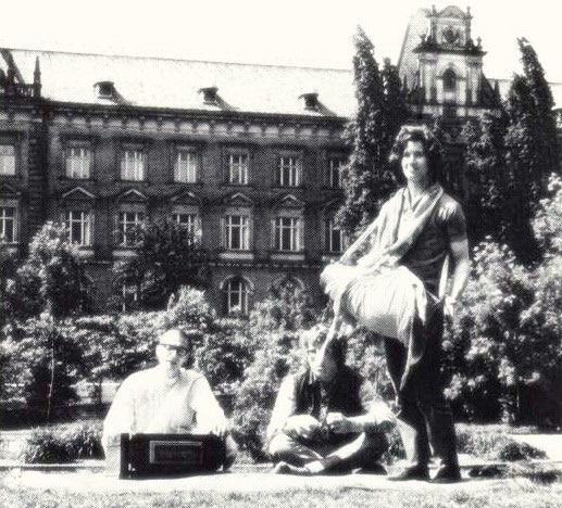 Śivānanda and Oliver in Hamburg, 1969