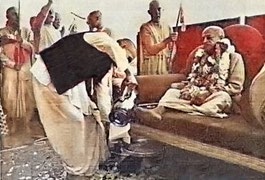 Hansadutta washing Prabhupāda’s lotus feet at the Frankfurt Airport